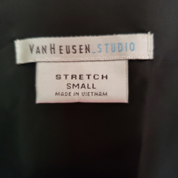 Women's blazer and vest. - Picture 5 of 5